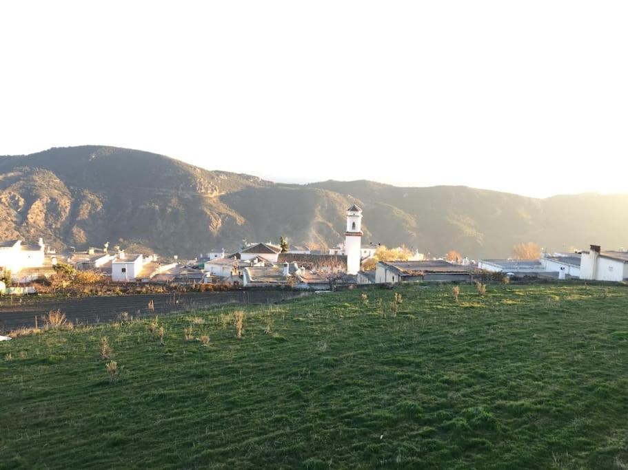 La Casa Rural De Paco Y Ana Pitres Esterno foto