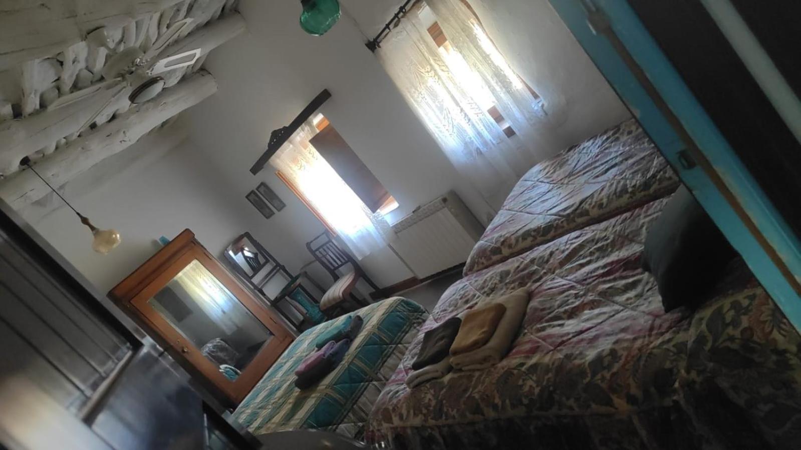 La Casa Rural De Paco Y Ana Pitres Esterno foto